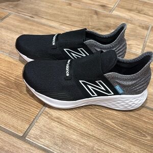 BRAND NEW - girls NEW BALANCE slip on sneakers. Super comfy and light weight.